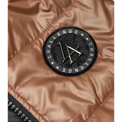 Vestă tricotată cu fund de caramel geometric (B0122-22)