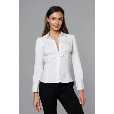 Shirt pentru femei cu lacrimă pe decolteu alb rupt (8020)