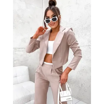 Set jacheta scurta + pantaloni bej lati (8263)