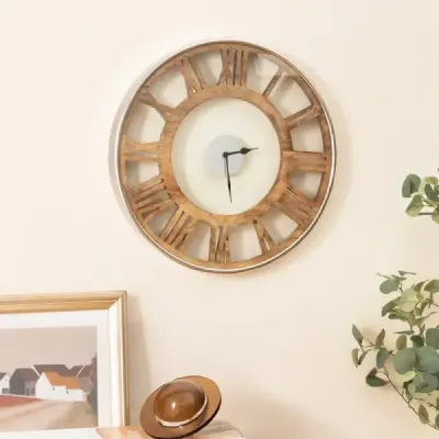 Tiché nástenné hodiny Ø 40 cm s klasickým rámom a rímskym ciferníkom a skleneným krytom